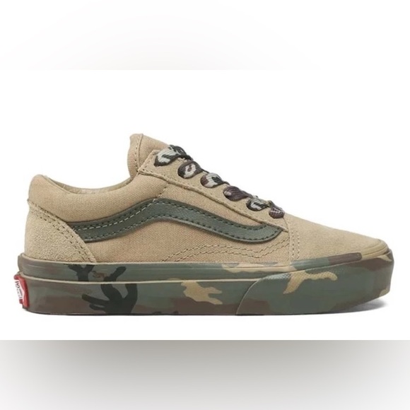 NWT💫Kids Vans Sidewall Camo Old Skool Skate Size 3 - Picture 2 of 3